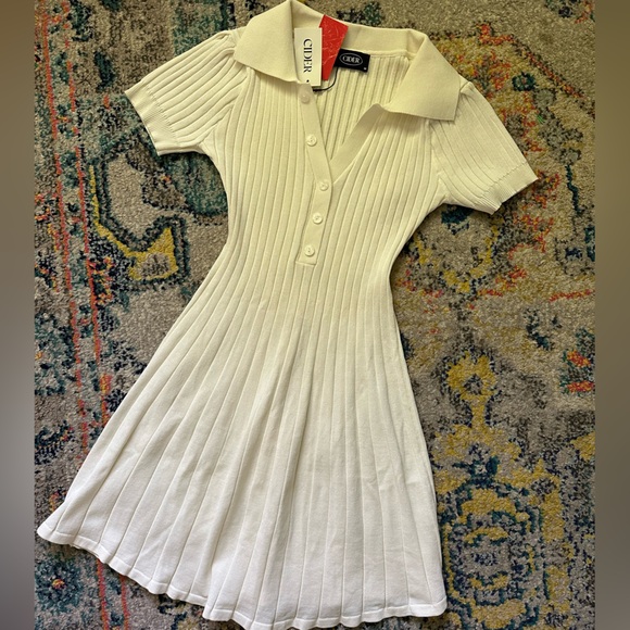 Cider Pleated collar dress - Picture 1 of 2